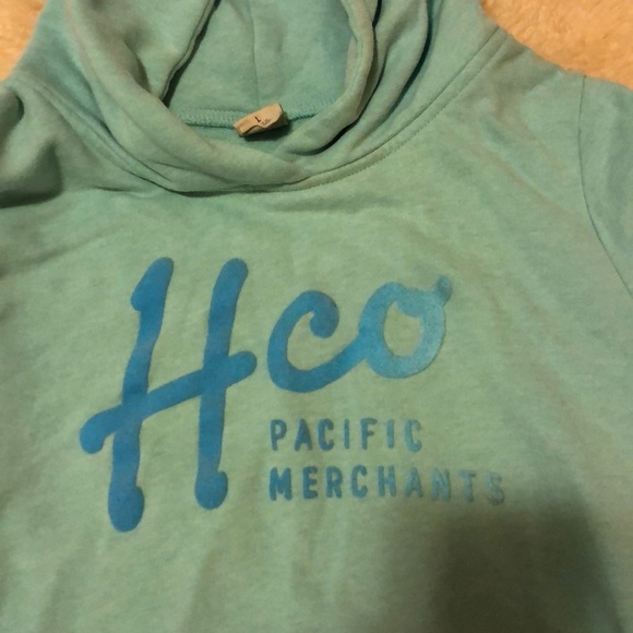 Hollister sweatshirt size Large - Picture 2 of 2